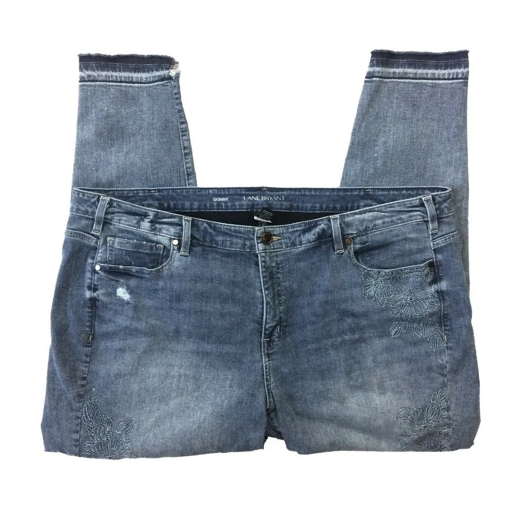 Lane Bryant Womens Plus Size 22 Jeans Skinny Floral Embroidered Distressed 47x30 - Picture 2 of 12